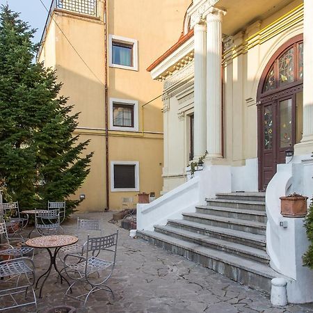 One Love Metropolitan Gardens Studio II Apartment Bucharest Exterior photo